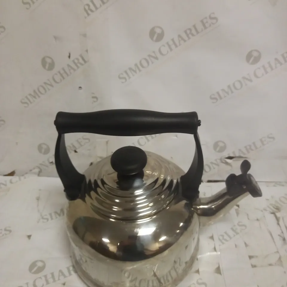 LE CREUSET KETTLE STAINLESS STEEL 