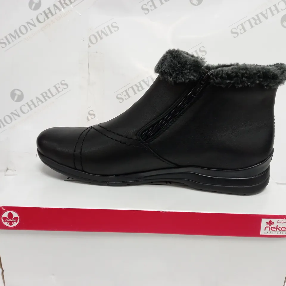 BOXED RIEKER FUR CUFF BOOTS, BLACK - SIZE 6.5