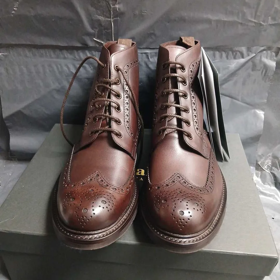 LOAKE BEDALE DK DARK BROWN HAND-PAINTED CALF LEATHER BOOTS – UK 10.5 (10 1/2 G)