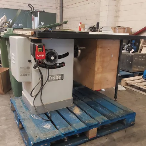 AXMINSTER TRADE AT254LTS TABLE SAW WITH EXTENSION TABLE