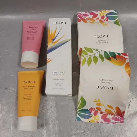 TROPIC SKINCARE LOT OF 4 ASSORTED COSMETIC ITEMS TO INCLUDE - BAMBOO FACE CLOTH - JASMINE, NEROLI & VETIVERT BODY WASH - SMOOTHING CLEANSER - ETC