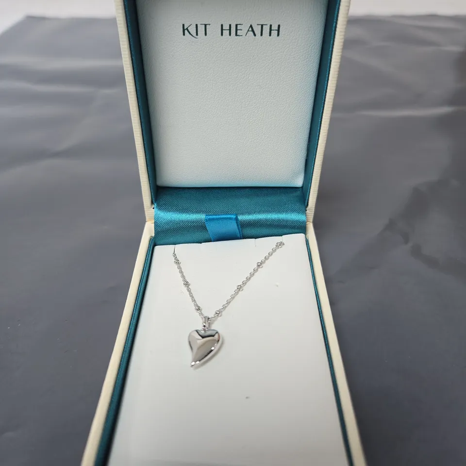 KIT HEATH SILVER TONE HEART PENDANT NECKLACE