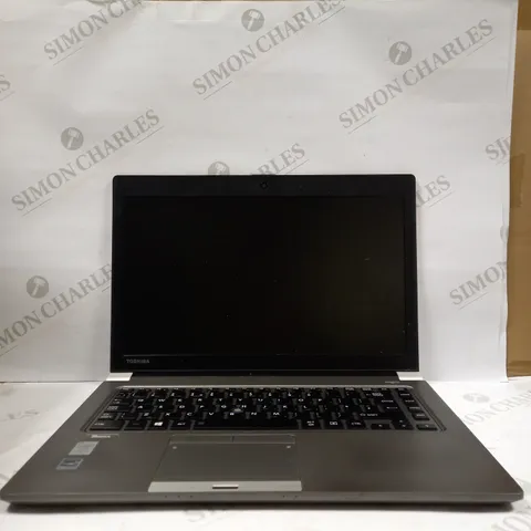 TOSHIBA TECRA Z40-A LAPTOP IN SILVER