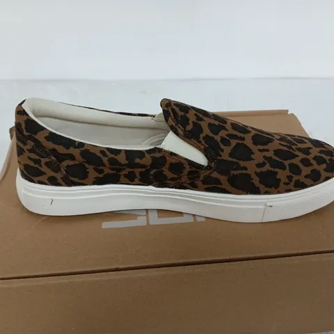 LAREDOUTE COLLECTION - ANIMAL PRINT SIZE 40