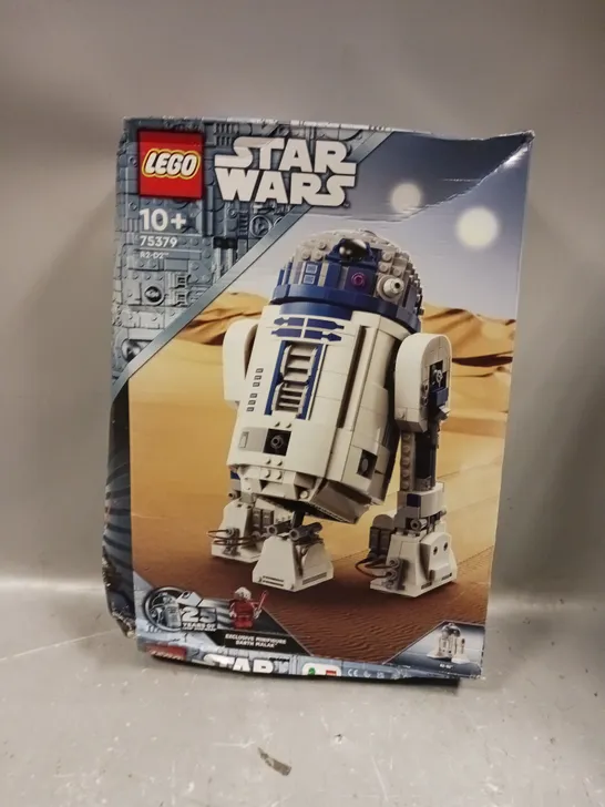 Lot 1935: BOXED LEGO STAR WARS R2-D2 - 75379 - 4910246 | Simon Charles ...