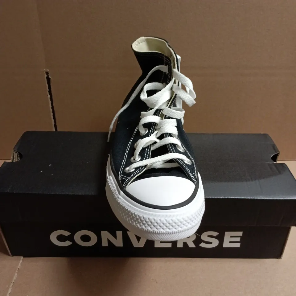 BOXED PAIR OF CONVERSE ALL STAR HI BLACK CANVAS TRAINERS – UK 6