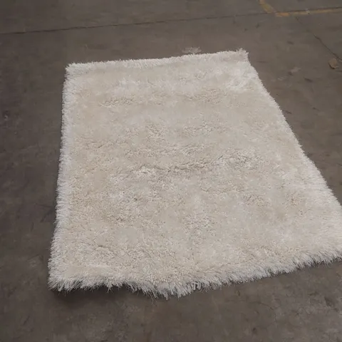 WHITE SHAGGY RUG - APPROXIMATELY 165 x 120cm