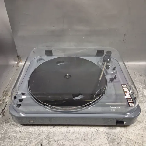 LENCO L-85 BELT DRIVE TURNTABLE