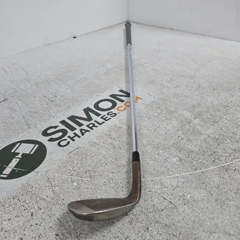 GOLF CLUB IRON – HI-TOE, MILLED GRIND (SPORTING GOODS)