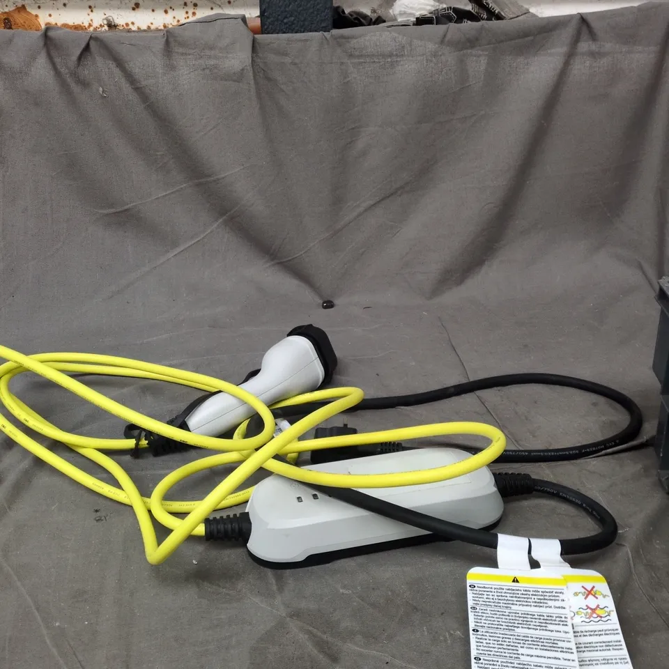 VOLKSWAGEN ID.3 EV CHARGER