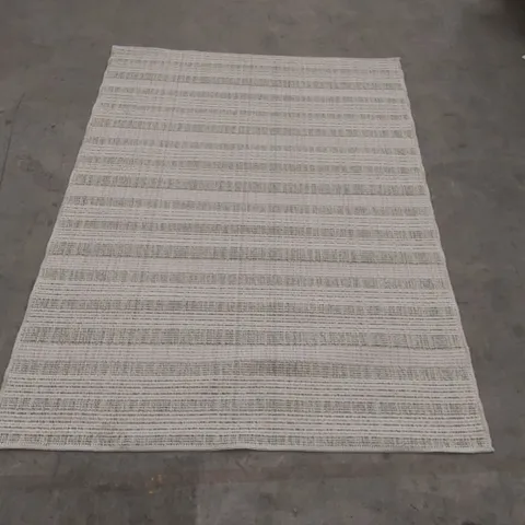 QUALITY DESIGNER AREA RUG - APPROXIMATELY 165 x 116cm