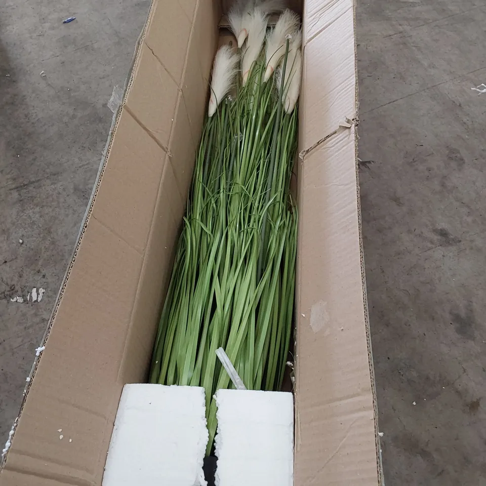 TWO BOXED LED PAMPASS GRASS ARTIFICIAL PLANTS