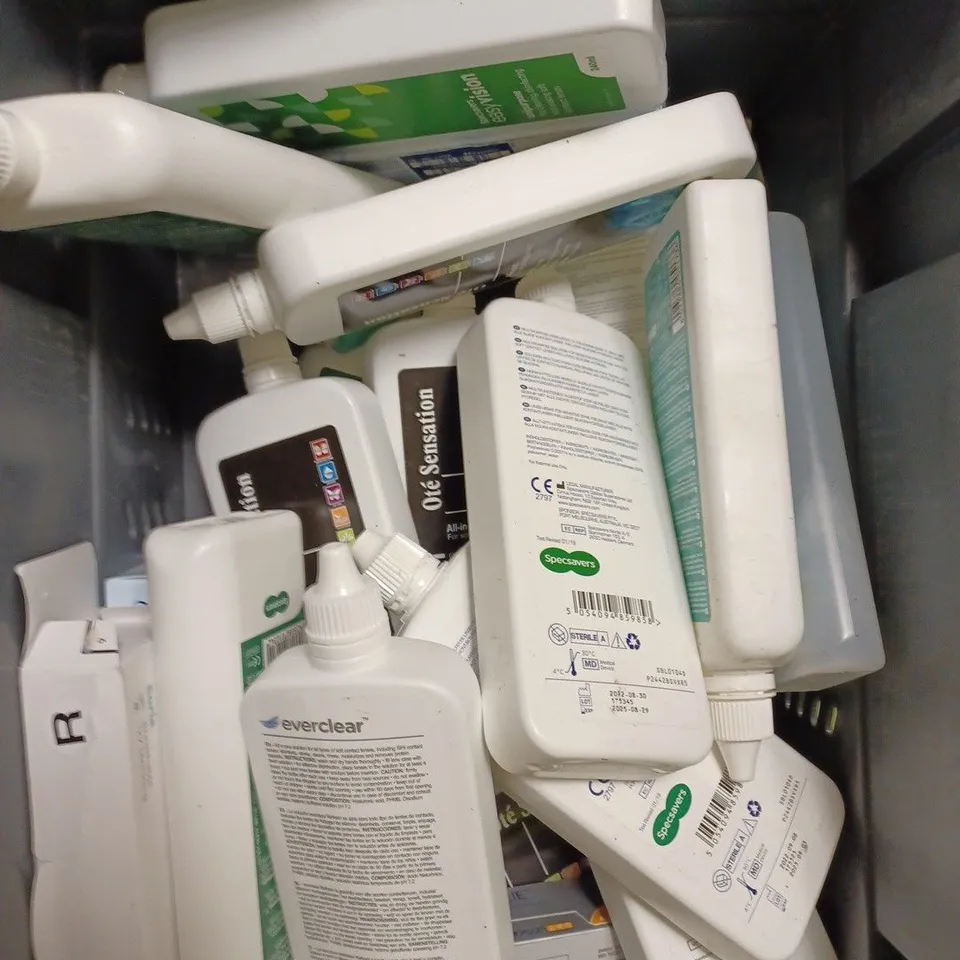 BOX OF APPROXIMATELY 30 ASSORTED HEALTH & EYECARE PRODUCTS TO INCLUDE CONTACT LENSES & CONTACT SOLUTION