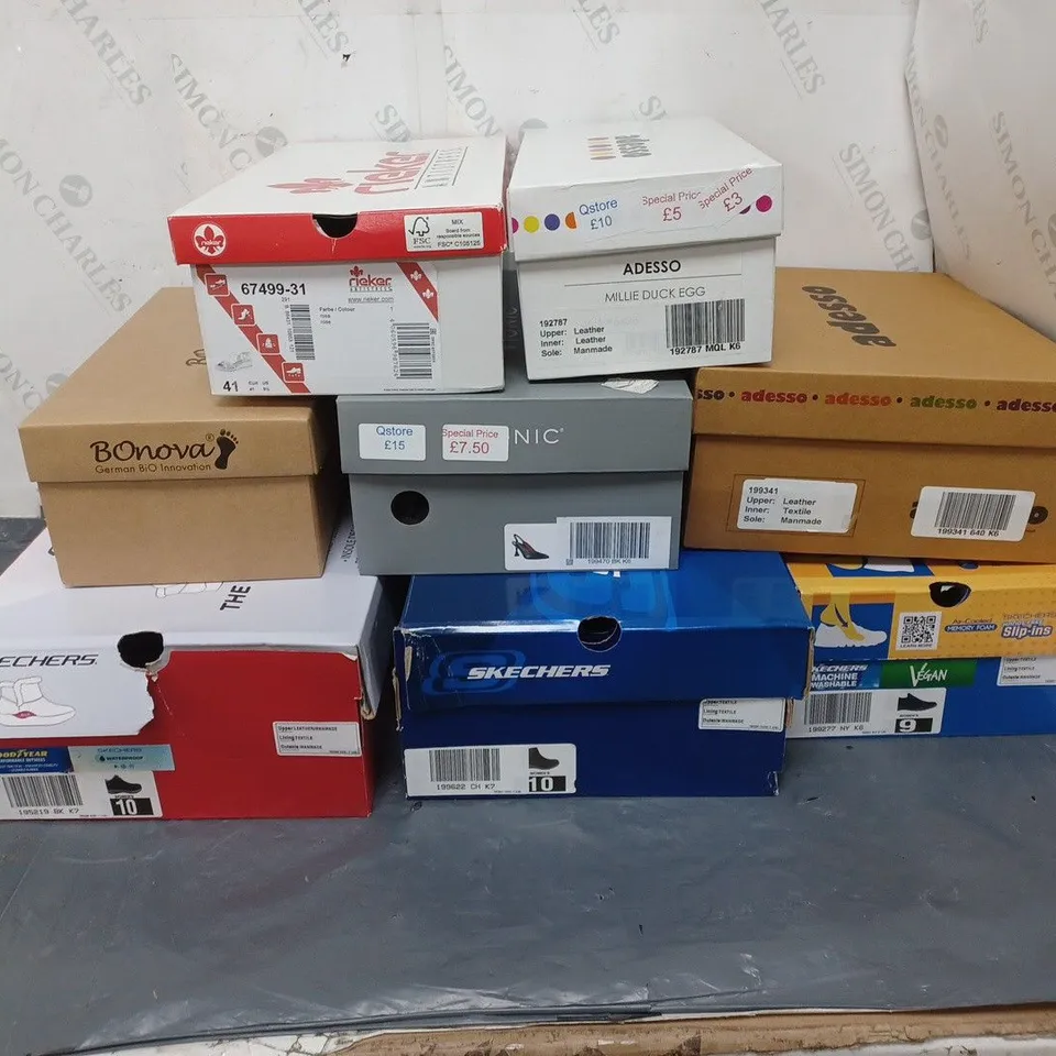 8 BOXED PAIRS OF SHOES IN VARIOUS SIZES BY SKETCHERS, RIEKER, ADESSO, BONOVA, AND VIONIC