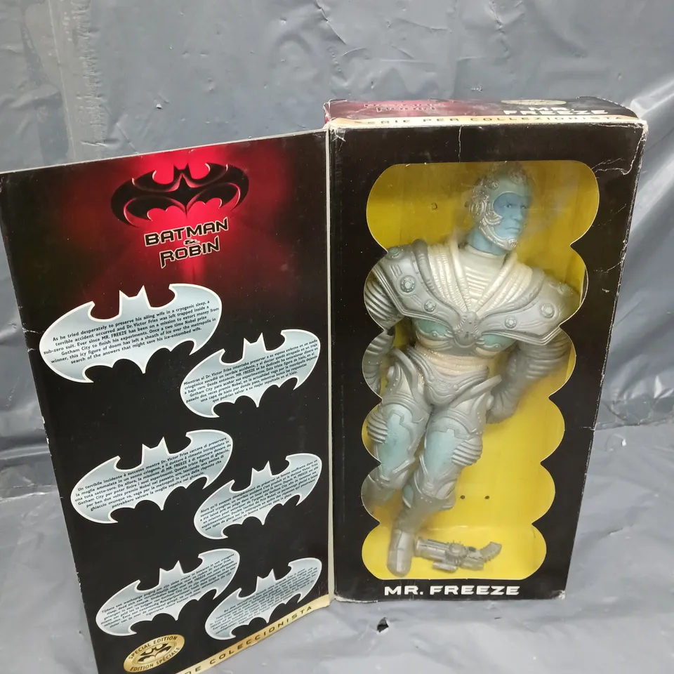 BOXED KENNER BATMAN & ROBIN COLLECTION SERIES MR FREEZE FIGURE