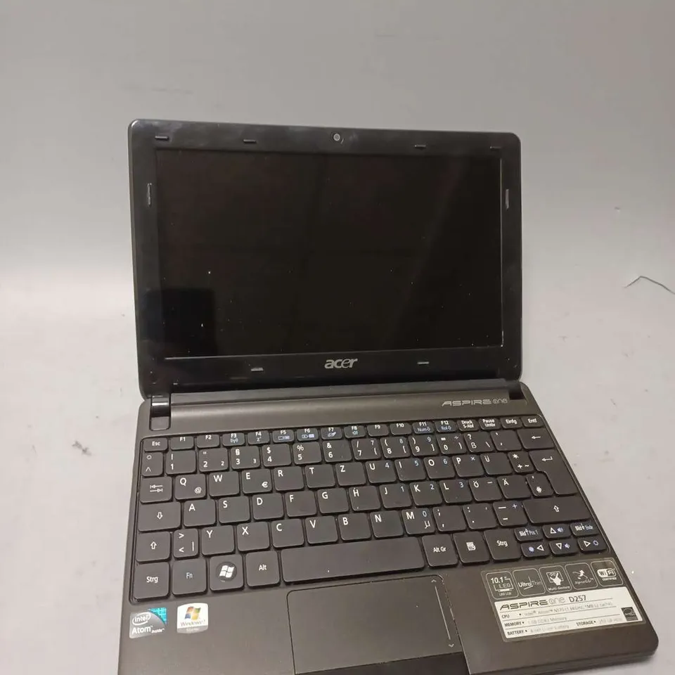 ACER ASPIRE ONE D257 