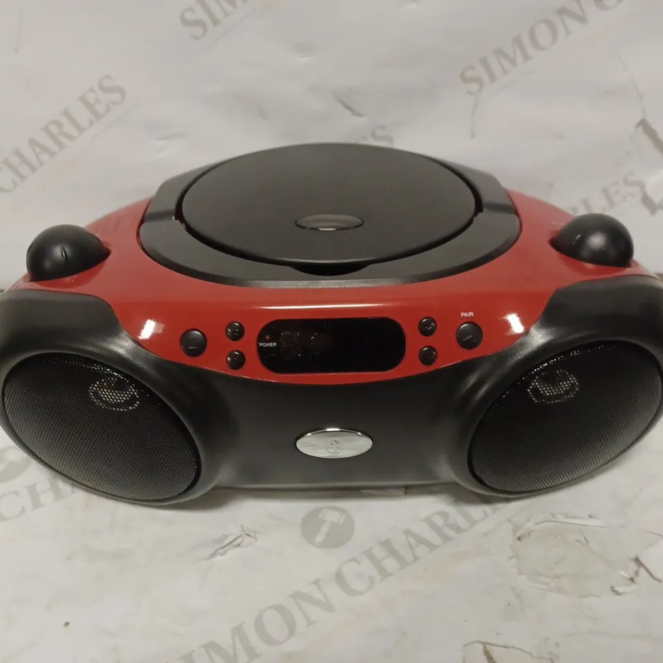 BLUETOOTH CD BOOMBOX 