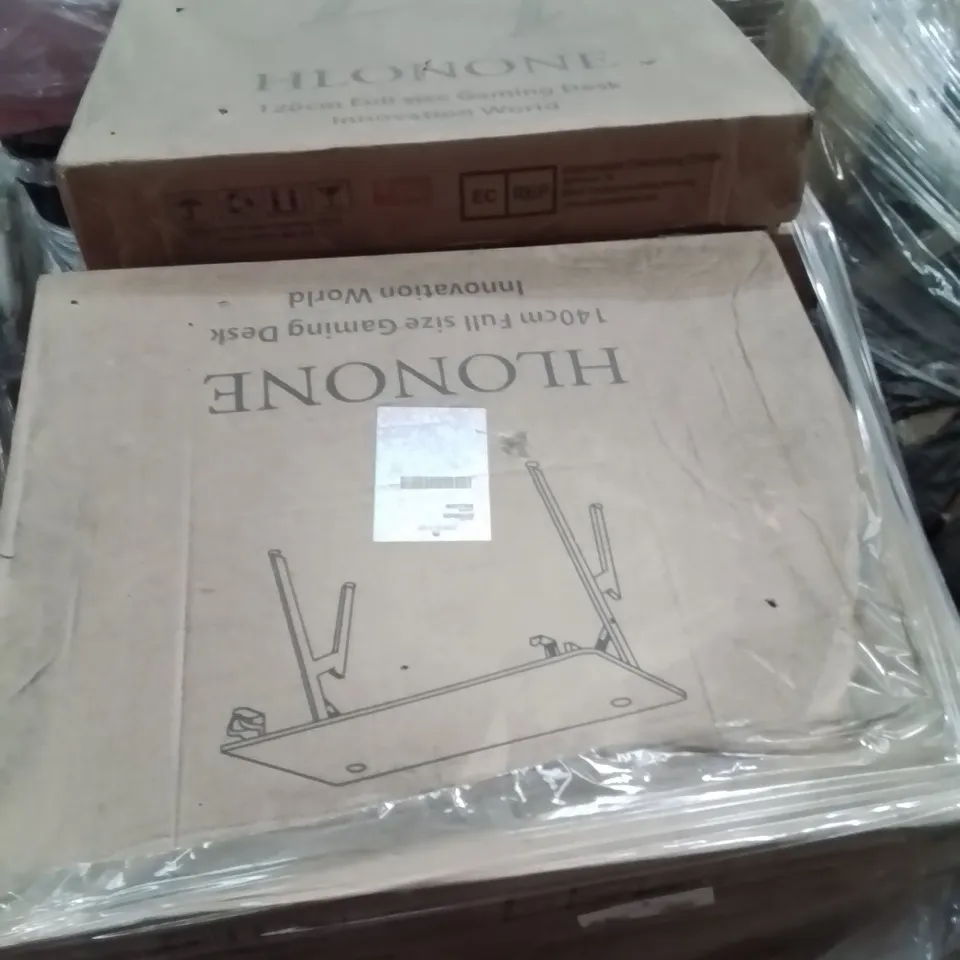 PALLET CONTAINING LARGE QUANTITY OF GAMING DESKS