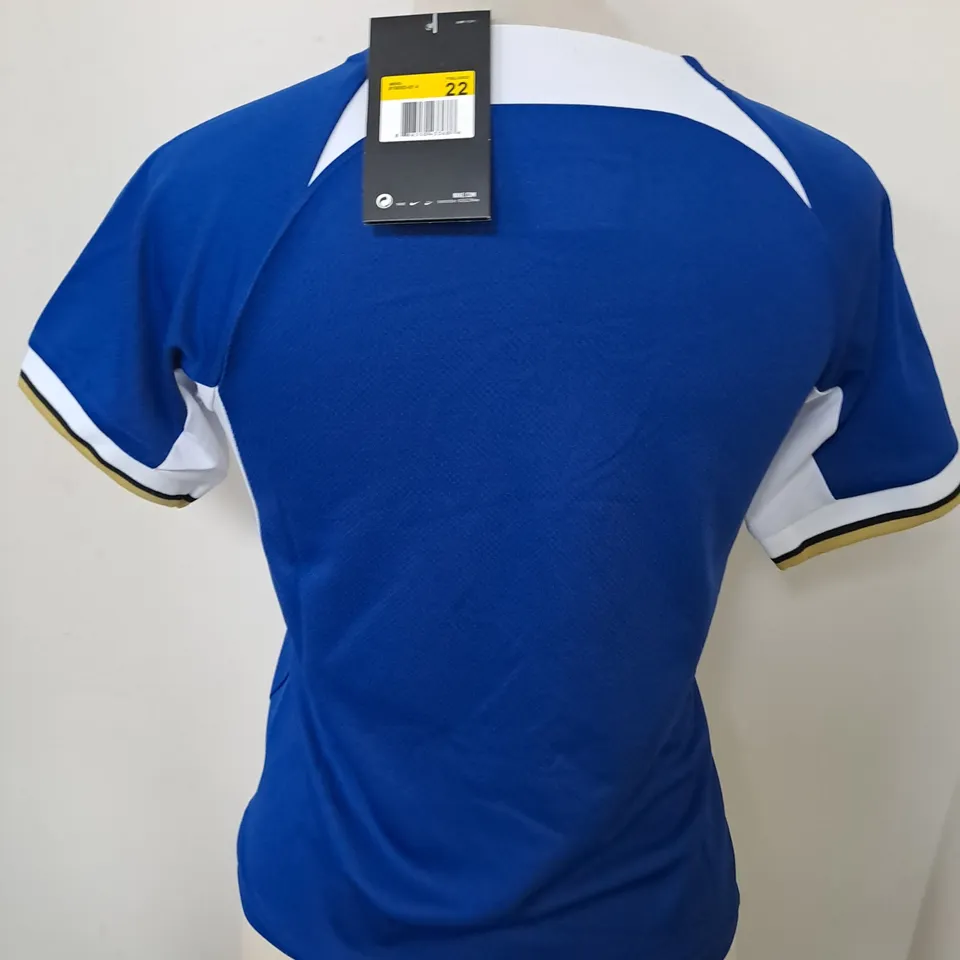 CHELSEA FC HOME SHIRT AND SHORTS SIZE 22