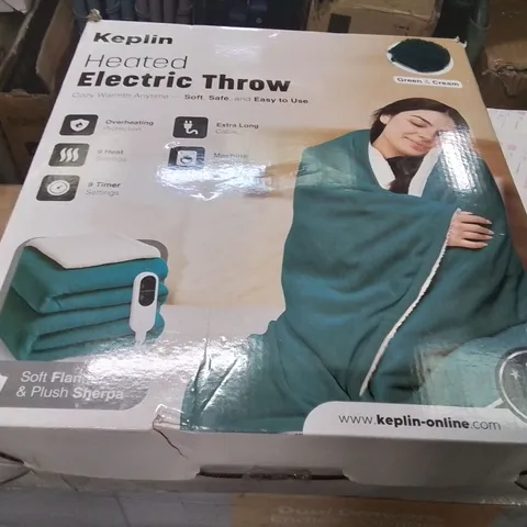 BOXED KEPLIN HEATED ELECTRIC THROW GREEN AND CREAM 