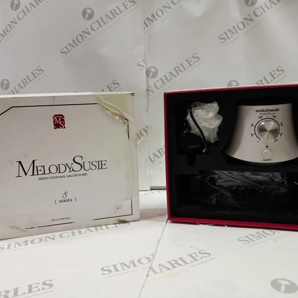 BOXED MELODYSUSIE NAIL SALON 