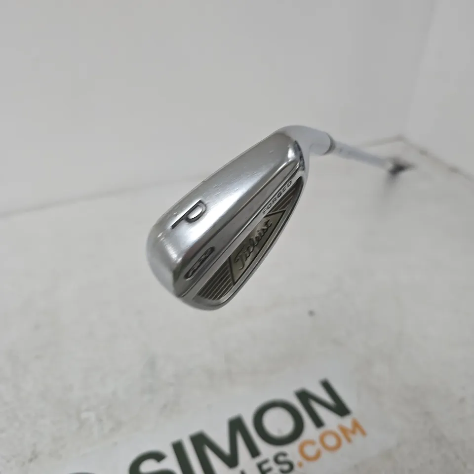 TITLEIST GOLF IRON – CAVITY-BACK, STEEL SHAFT 