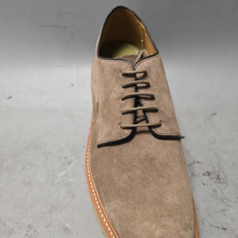 OLIVER SWEENEY GOODYEAR WELTED SMART SHOE - SIZE UNSPECIFED 