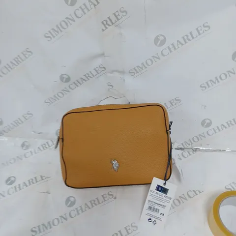 U.S POLO ZIP CROSSBODY BAG