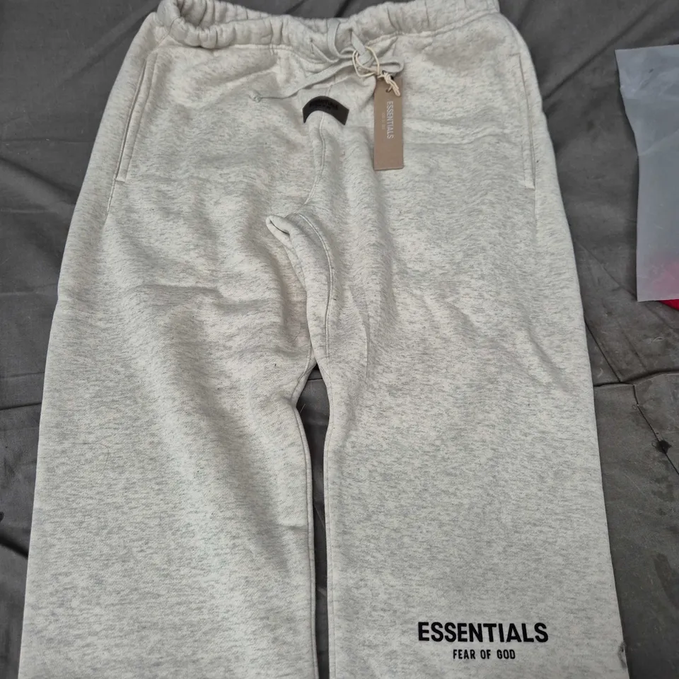 Fear of God Essentials Sweatpants – Grey – Size M