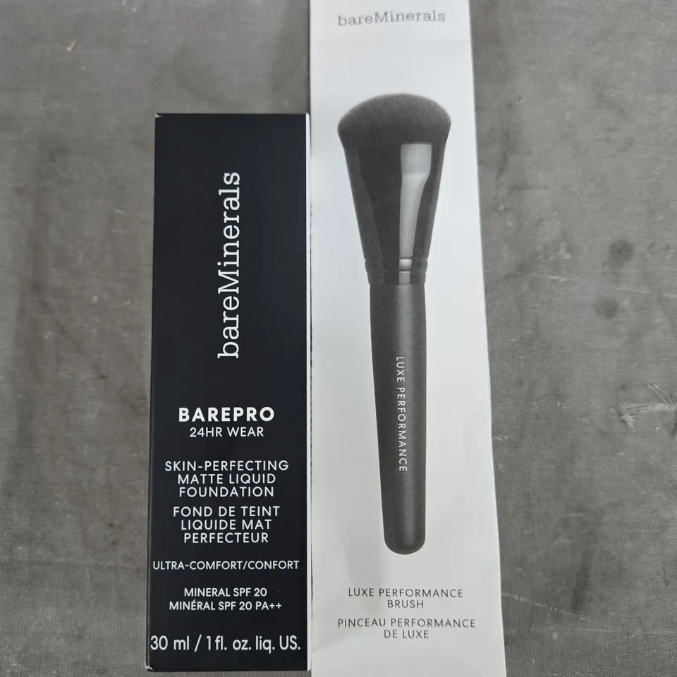 BAREMINERALS BAREPRO 24HR WEAR MATTE LIQUID FOUNDATION + LUXE PERFORMANCE BRUSH
