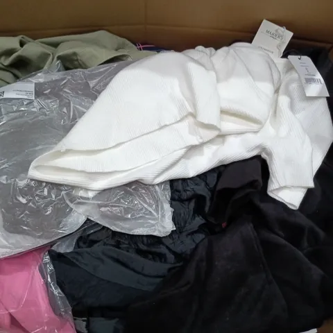 APPROXIMATELY 45 ASSORTED CLOTHING ITEMS IN VARIOUS SIZES, STYLES & COLOURS TO INCLUDE BRANDS SUCH AS MAJOLICA, H&M, VERO MODA, ETC - COLLECTION ONLY