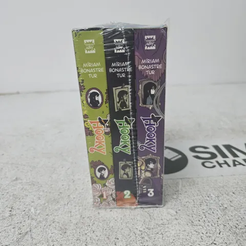 HOOKY: THREE-VOLUME BOX SET BY MIRIAM BONASTRE TUR (HARPERCOLLINS)