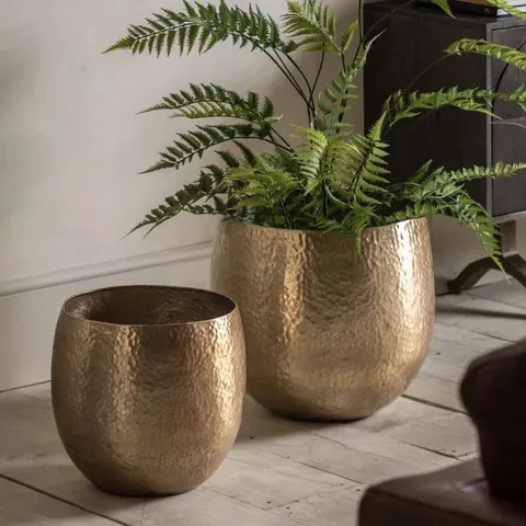 BOXED ALITIA METAL POT PLANTER (SET OF 2) (1 BOX)