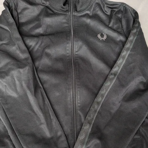 FRED PERRY SPORTSWEAR BLACK ZIP-UP JACKET SIZE LARGE