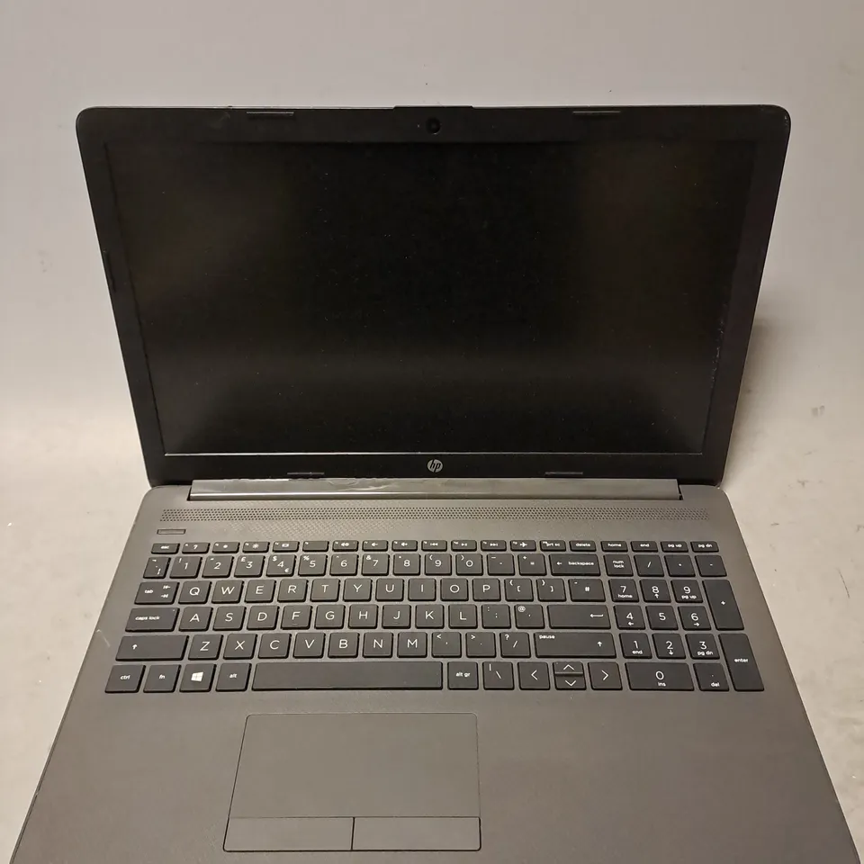 HP 255 G7 LAPTOP 