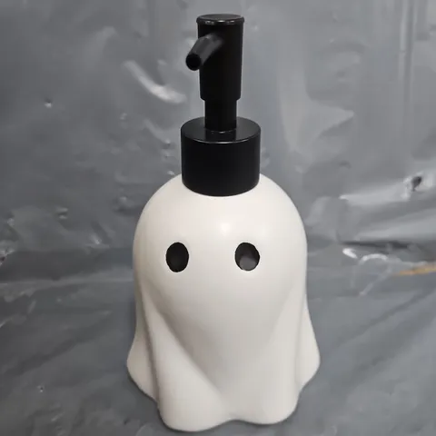 6 BOXES OF 3 GHOST THEMED SOAP DISPENSERS