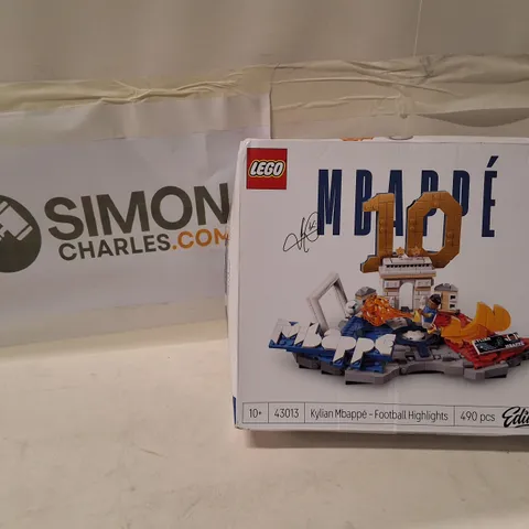 LEGO 43013 KYLIAN MBAPPÉ – FOOTBALL HIGHLIGHTS (490 PCS) – BOXED