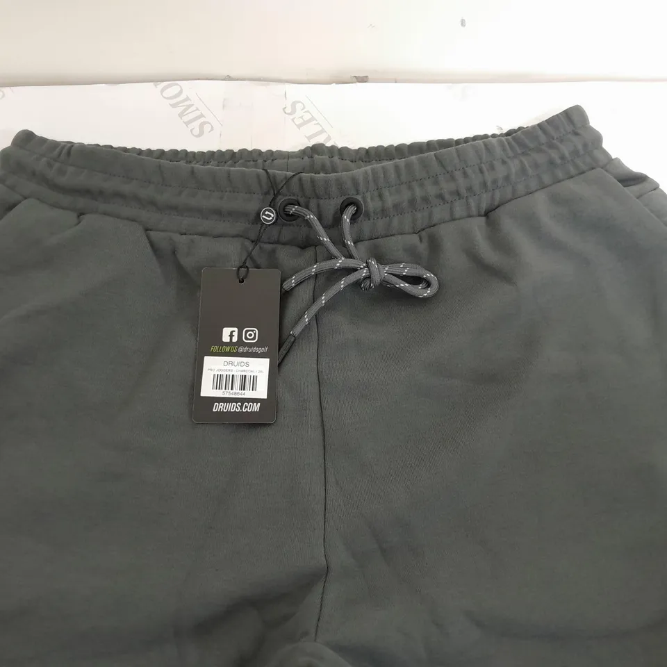 DRUIDS PRO JOGGERS IN CHARCOAL - 2XL
