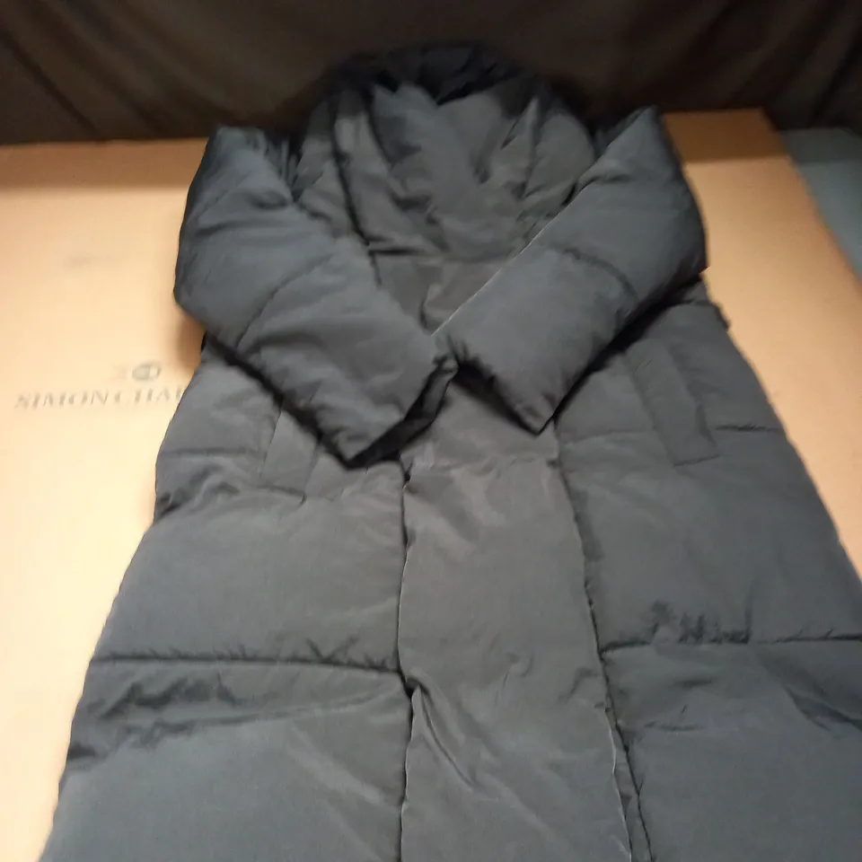 MONSOON PADDED LONG JACKET SIZE M
