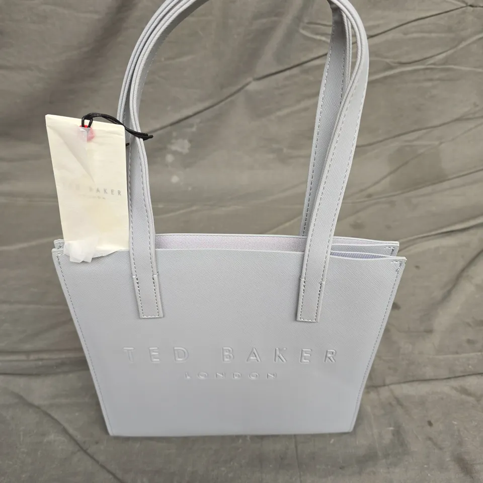 TED BAKER CROSSHATCH SMALL ICON BAG IN LIGHT GREY 