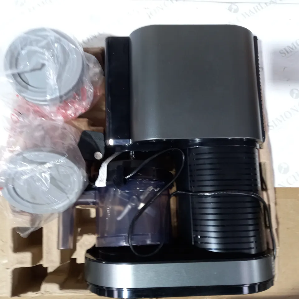 OUTLET NINJA CREAMI ICE CREAM & DESSERT MAKER WITH 5 DESSERT TUBS