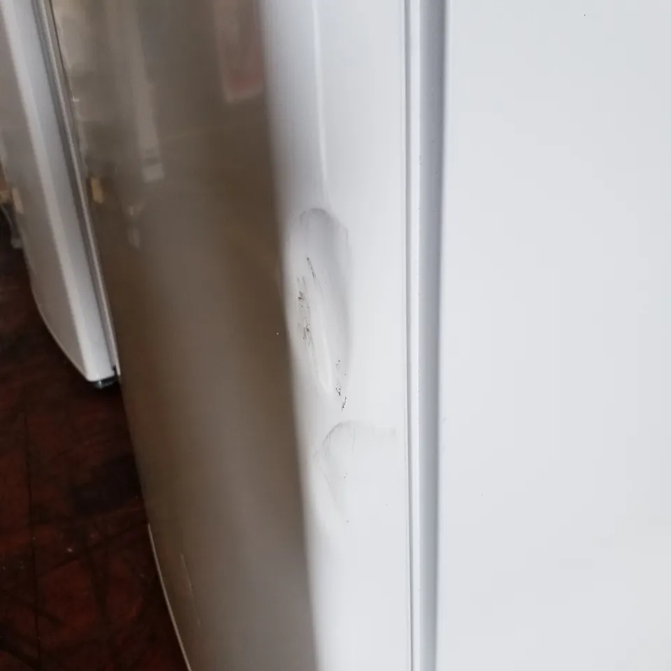 WHITE KNIGHT UNDER COUNTER FRIDGE WHITE EEL130H
