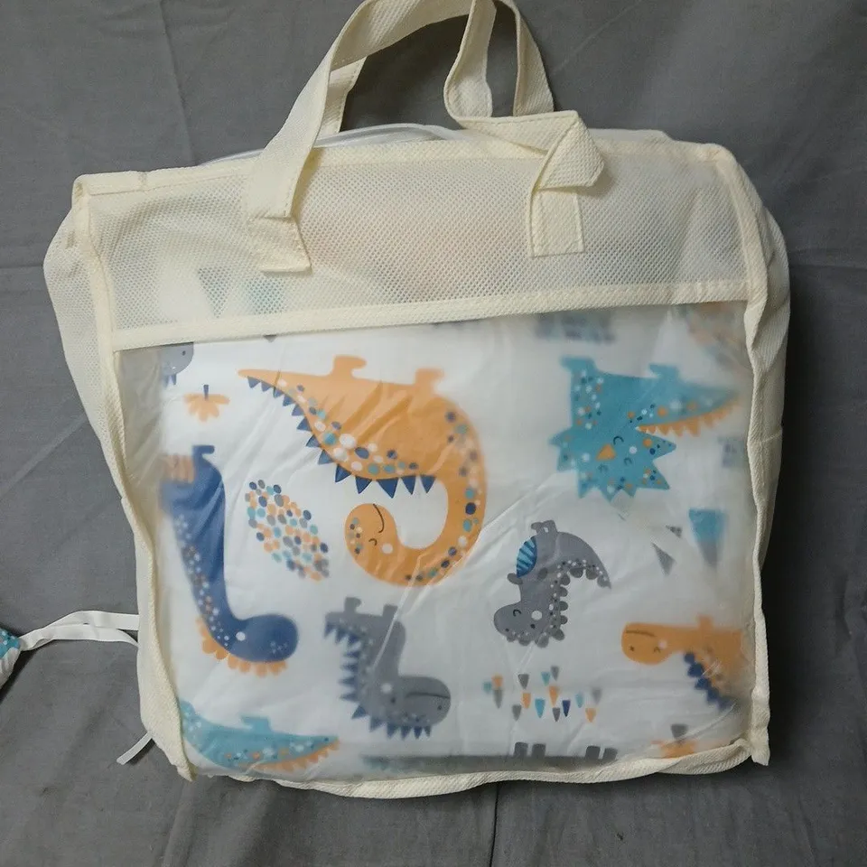 APPROXIMATELY 6 CREAM DINOSAUR-PRINT CHILDREN'S CUSHIONS WITH BAG 