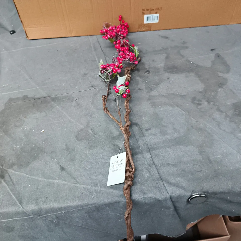 12X GISELA GRAHAM FAUX FLOWER WITH RED BERRIES 