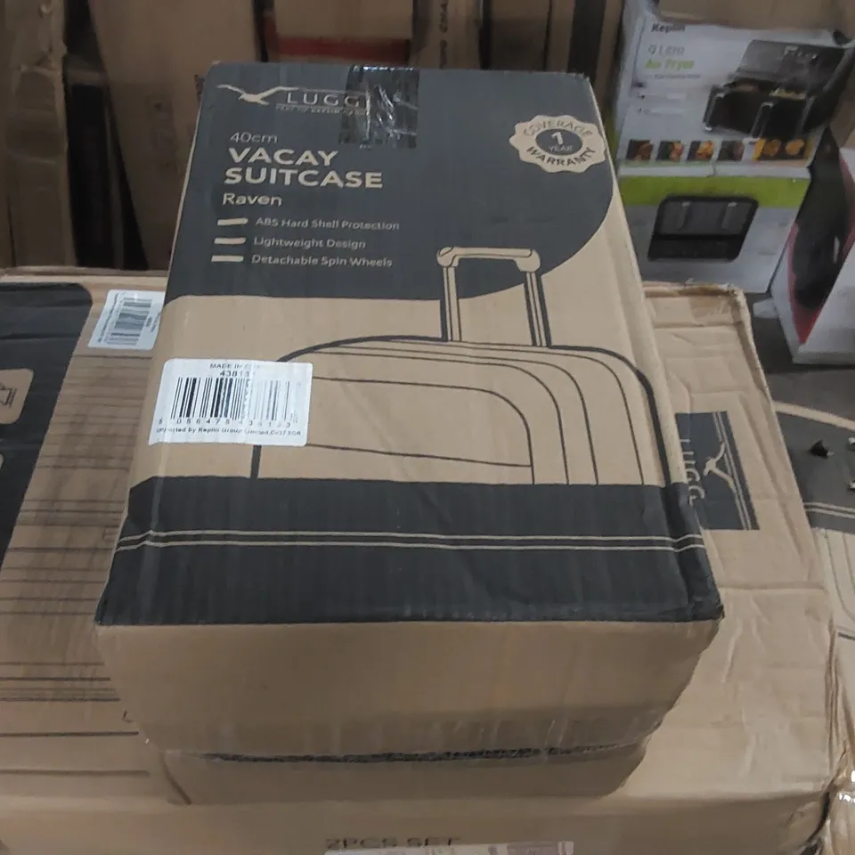 BOXED LUGG VACAY SMALL SUITCASE