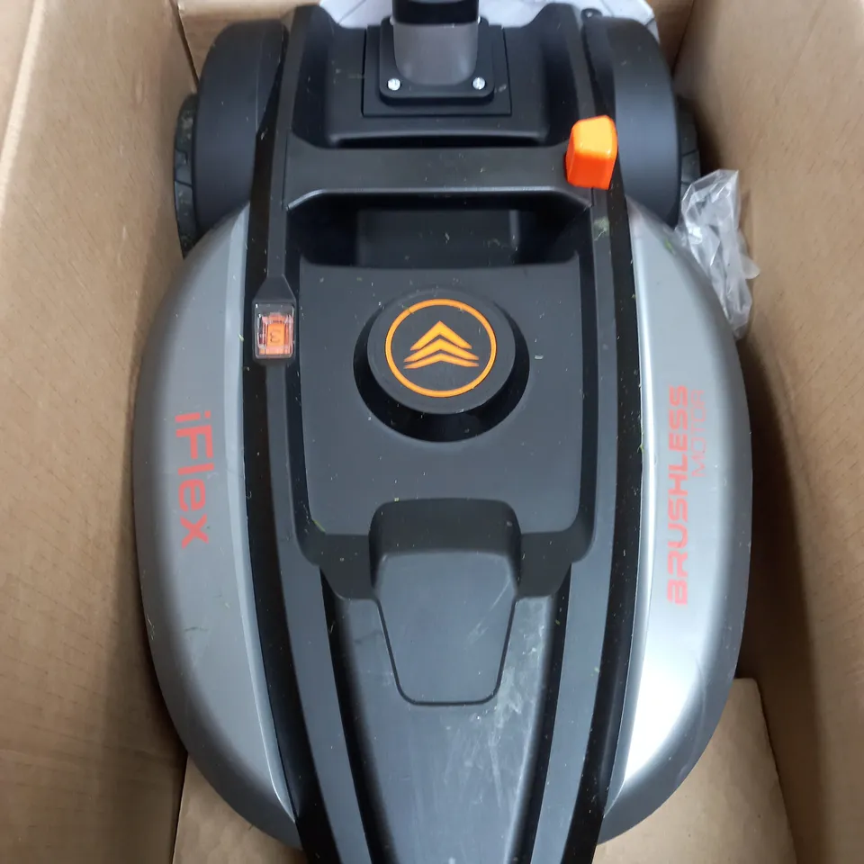 BOXED YARD FORCE IFLEX 12V MOWER & GRASS TRIMMER -COLLECTION ONLY