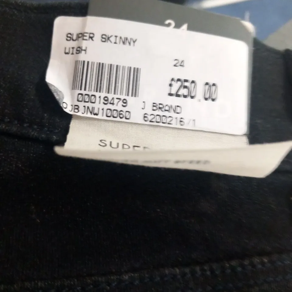 J BRAND SUPER SKINNY LEG WISH SIZE 24