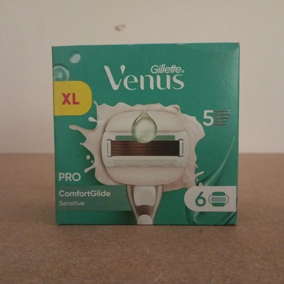 GILLETTE VENUS PRO COMFORT GLIDE SENSITIVE SET OF 6 RAZORS