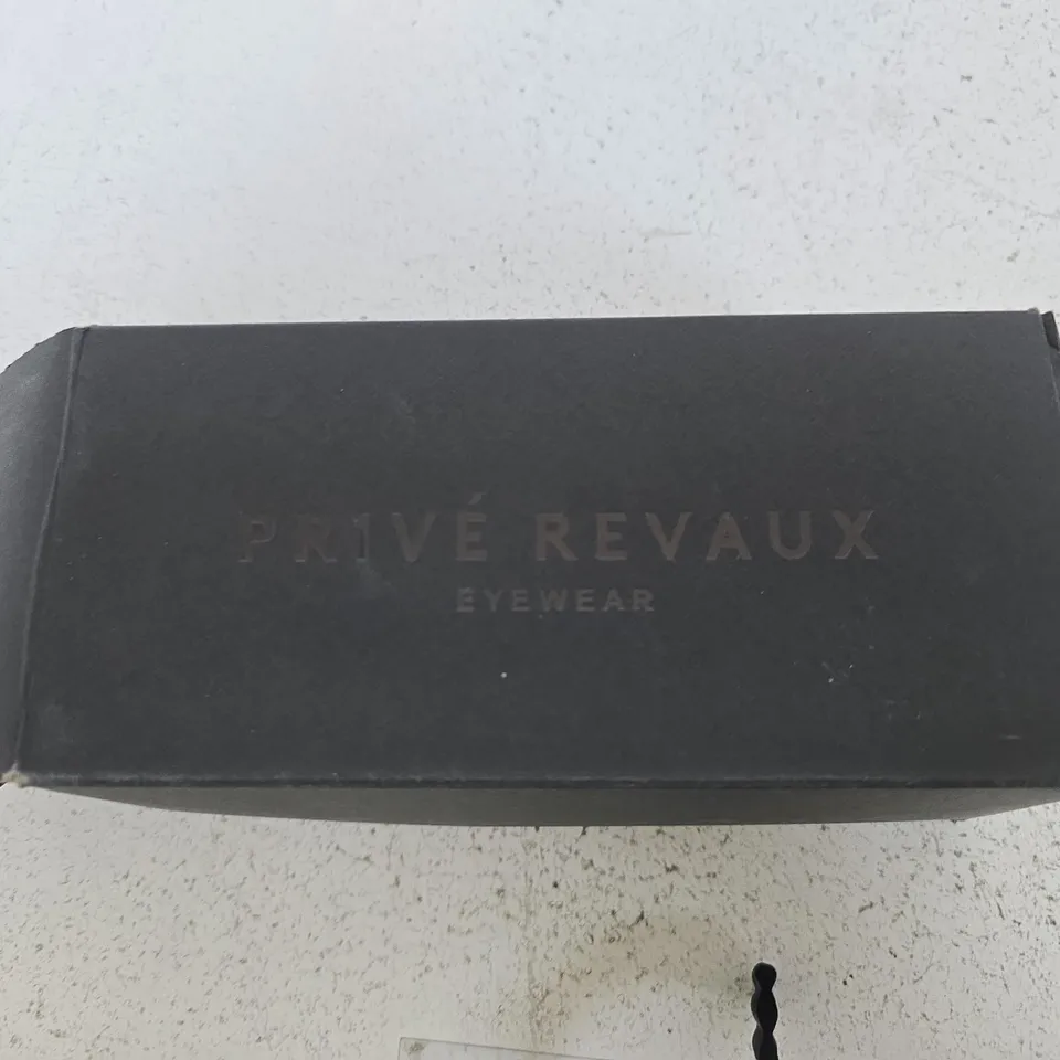PRIVÉ REVAUX EYEWEAR SUNGLASSES – BLACK FRAME