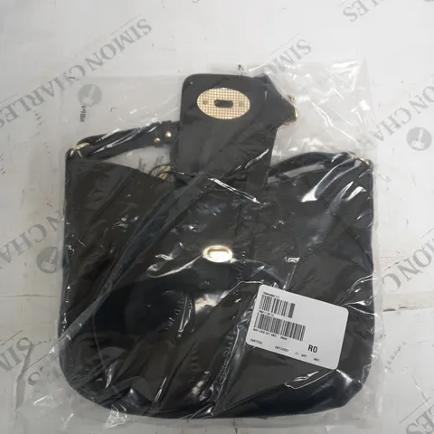 ASHWOOD BLACK HAND BAG